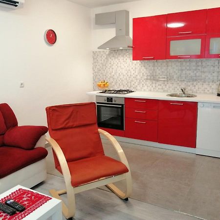Apartman Sanja Pola Esterno foto