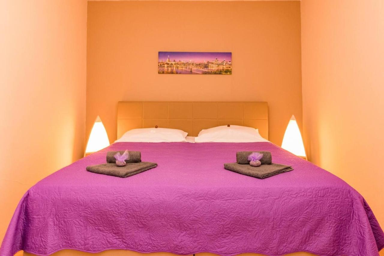 Apartman Sanja Pola Esterno foto
